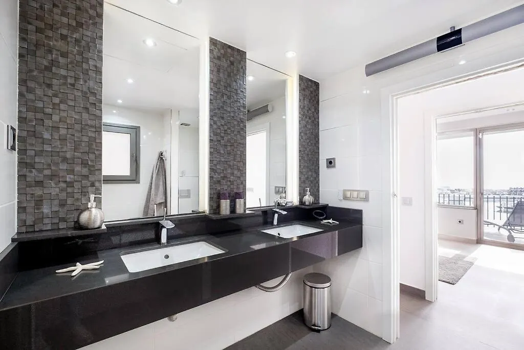 Puerto Banus Front Line 2 Bedroom Apartment Marbella 0*,